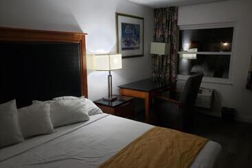 هتل Knights Inn Kissimmee
