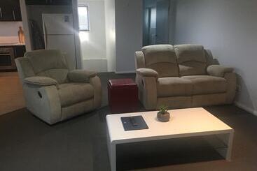 هتل Macquarie Barracks Motor Inn