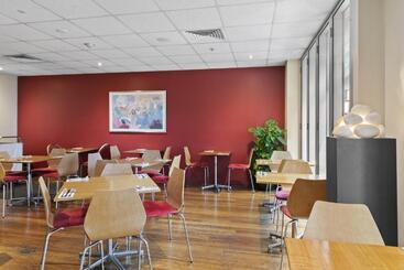 Yehs Hotel Melbourne Cbd