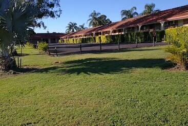 Lakeside Lodge Motel