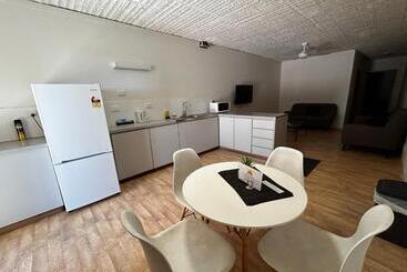 مُتل Desert View Apartments