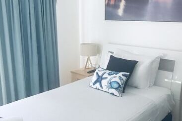 Ocean Breeze Motel