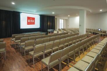 استراحتگاه Riu Palace Antillas - Adults Only - All Inclusive