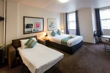 City Square Motel