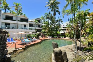 Club Tropical Resort   Official Onsite Reception & Check In - Port Douglas