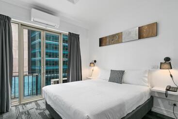 Comfort Hotel Melbourne Central