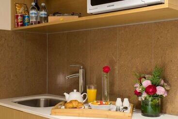 هتل Best Western Plus Hovell Tree Inn