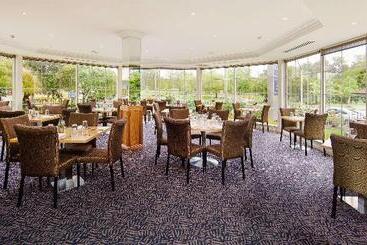هتل Best Western Plus Hovell Tree Inn