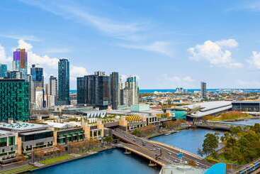 هتل Clarion Suites Gateway