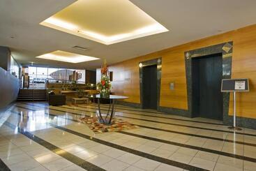 هتل Clarion Suites Gateway