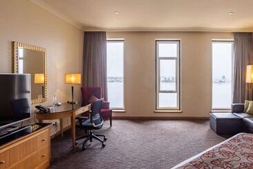 Duxton Hotel Perth