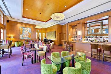Duxton Hotel Perth