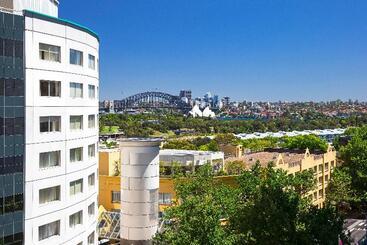 هتل Holiday Inn Sydney Potts Point