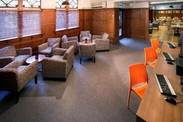 هتل Ibis Styles Kingsgate