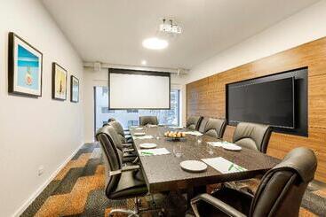 هتل Indigo Melbourne On Flinders, An Ihg