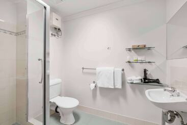 Metro Hotel Perth City