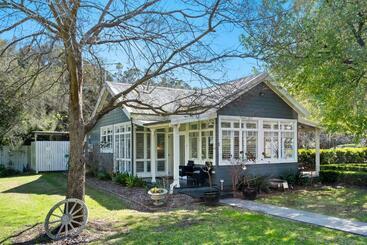 هتل The Convent Hunter Valley