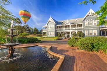 هتل The Convent Hunter Valley