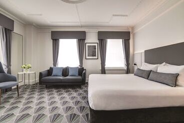 The Savoy Hotel On Little Collins Melbourne