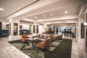 The Savoy Hotel On Little Collins Melbourne