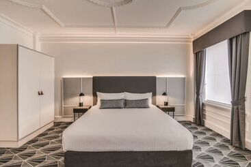 The Savoy Hotel On Little Collins Melbourne