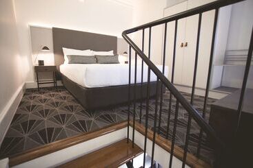 The Savoy Hotel On Little Collins Melbourne