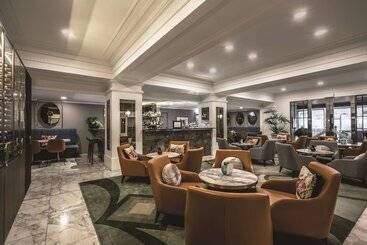The Savoy Hotel On Little Collins Melbourne