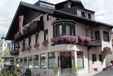 هتل Fischer