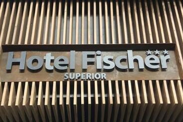 هتل Fischer