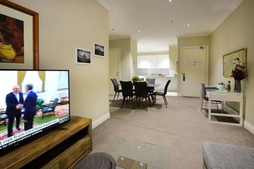 هتل Flinders Landing Apartments