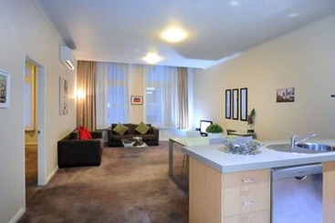 هتل Flinders Landing Apartments