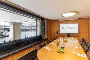 هتل Pullman Quay Grand Sydney Harbour