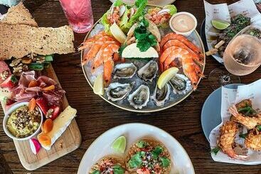 هتل Pullman Quay Grand Sydney Harbour