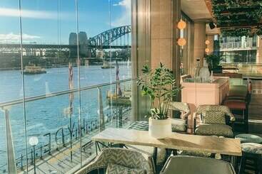 هتل Pullman Quay Grand Sydney Harbour