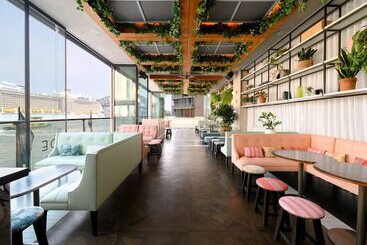 هتل Pullman Quay Grand Sydney Harbour