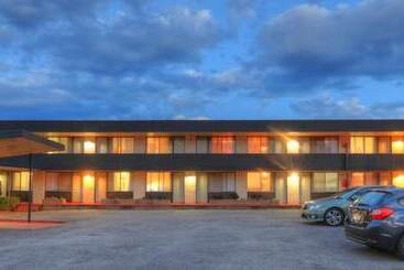هتل Queenstown Motor Lodge
