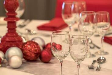 هتل Radisson On Flagstaff Gardens Melbourne