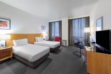 هتل Radisson On Flagstaff Gardens Melbourne