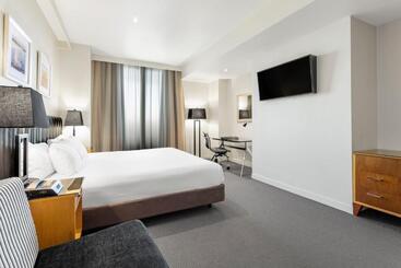هتل Radisson On Flagstaff Gardens Melbourne