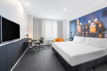 هتل Radisson On Flagstaff Gardens Melbourne