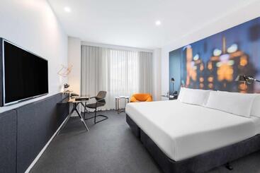 هتل Radisson On Flagstaff Gardens Melbourne