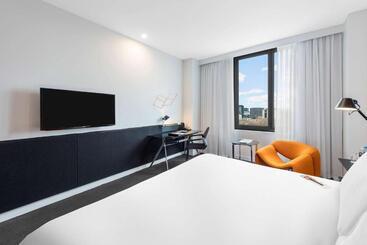 هتل Radisson On Flagstaff Gardens Melbourne