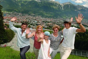 هتل Sonnenhof   Bed & Breakfast & Appartements