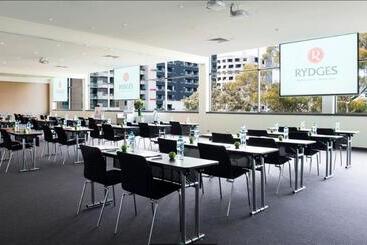 هتل Crowne Plaza Melbourne Carlton By Ihg