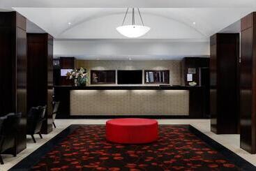 هتل Crowne Plaza Melbourne Carlton By Ihg