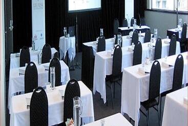 هتل Crowne Plaza Melbourne Carlton By Ihg