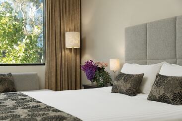 هتل Crowne Plaza Melbourne Carlton By Ihg