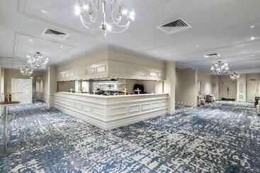 هتل The Playford Adelaide  Mgallery
