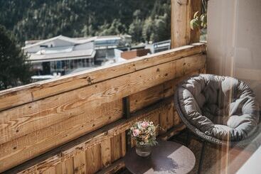 هتل Vaya Zell Am See