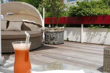 Alpin  Das Sporthotel   Ski In Ski Out Cityxpress, Summercard Included